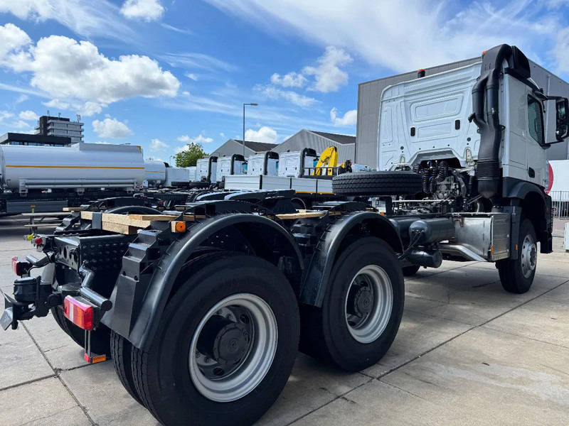 Mercedes-Benz Arocs 4058 AS 6x6 Tractor Head 180T Push Pull EURO-3 - Камион влекач: слика 4 Mercedes-Benz Arocs 4058 AS 6x6 Tractor Head 180T Push Pull EURO-3 - Камион влекач: слика 4