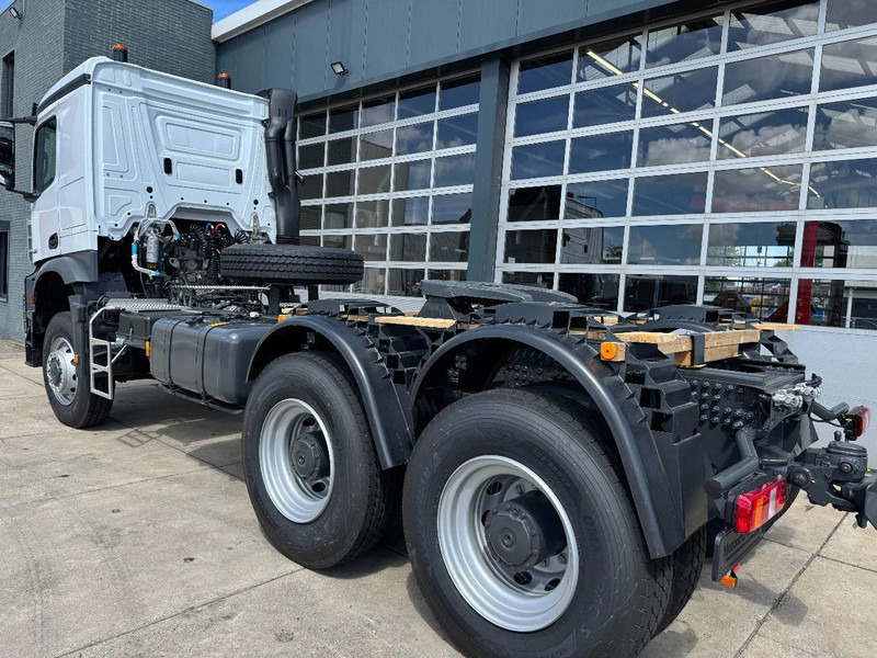 Mercedes-Benz Arocs 4058 AS 6x6 Tractor Head 180T Push Pull EURO-3 - Камион влекач: слика 2 Mercedes-Benz Arocs 4058 AS 6x6 Tractor Head 180T Push Pull EURO-3 - Камион влекач: слика 2