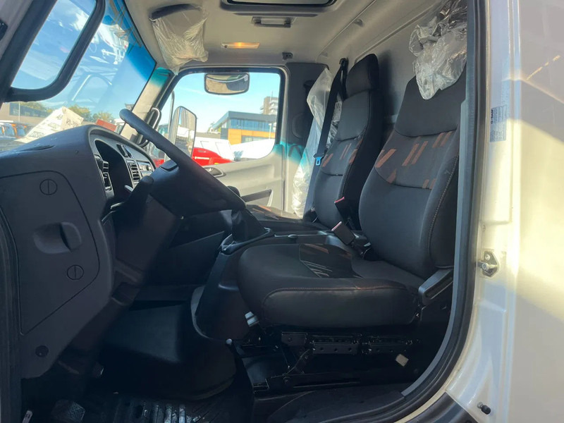 Нов Камион сандучар Mercedes-Benz Accelo 915 4x2 Closed Cargo Truck: слика 16