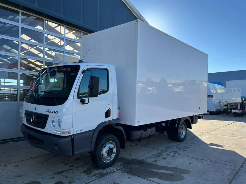 Mercedes-Benz Accelo 915 4x2 Closed Cargo Truck - Камион сандучар: слика 1 Mercedes-Benz Accelo 915 4x2 Closed Cargo Truck - Камион сандучар: слика 1