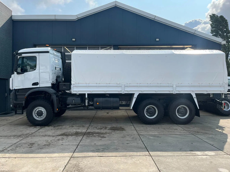 Mercedes-Benz Arocs 3340 A 6x6 Cargo Truck - Камион со церада: слика 2 Mercedes-Benz Arocs 3340 A 6x6 Cargo Truck - Камион со церада: слика 2