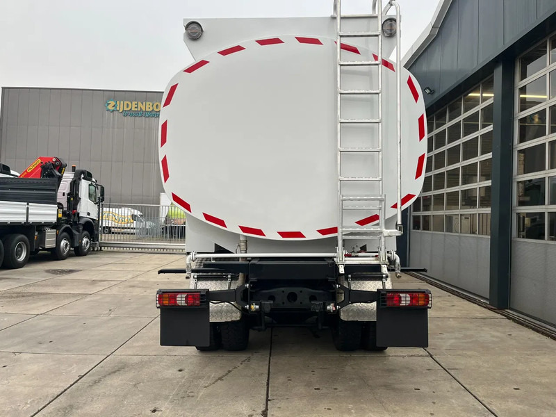Mercedes-Benz Axor 3344 6x4 Water Tank Truck - Камион цистерна: слика 5 Mercedes-Benz Axor 3344 6x4 Water Tank Truck - Камион цистерна: слика 5
