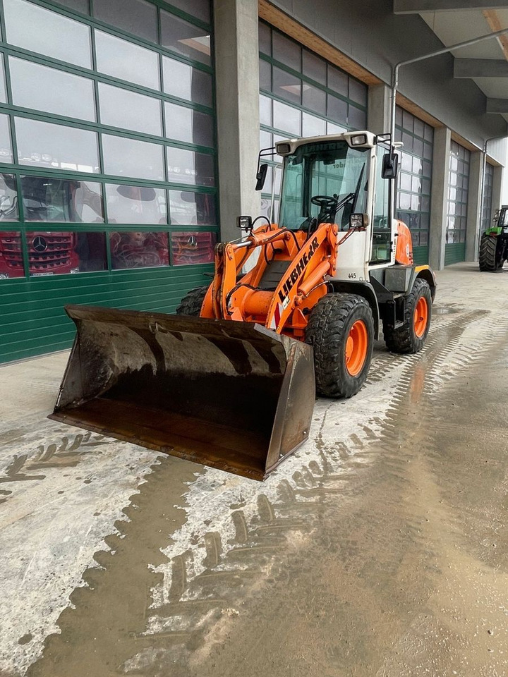 Liebherr L510 - Натоварувач на тркала: слика 2 Liebherr L510 - Натоварувач на тркала: слика 2