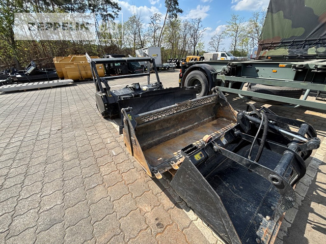 Cat 299DXHP - Компактен натоварувач: слика 4 Cat 299DXHP - Компактен натоварувач: слика 4