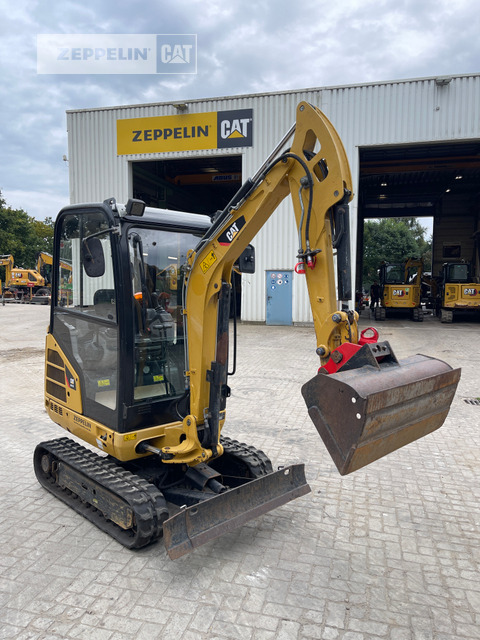 Cat 301.7D - Мини багер: слика 1 Cat 301.7D - Мини багер: слика 1