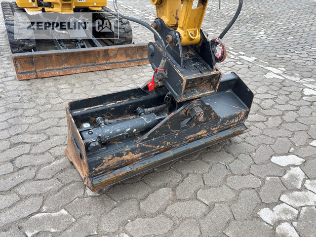 Мини багер Cat 301.8-05A: слика 7 Мини багер Cat 301.8-05A: слика 7