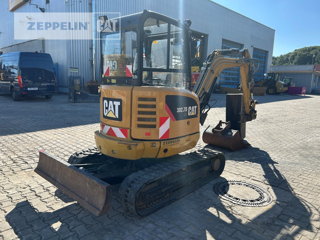 Cat 302.7D - Мини багер: слика 3 Cat 302.7D - Мини багер: слика 3