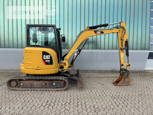 Cat 304ECR - Мини багер: слика 2 Cat 304ECR - Мини багер: слика 2