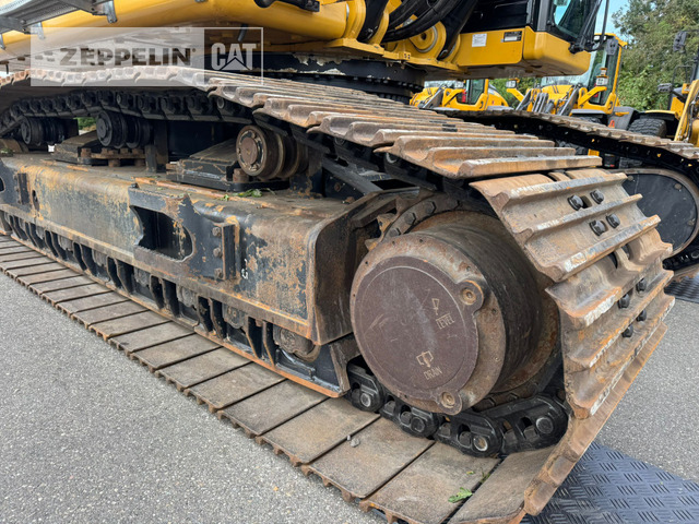 Cat 352-08 - Багер гасеничар: слика 2 Cat 352-08 - Багер гасеничар: слика 2