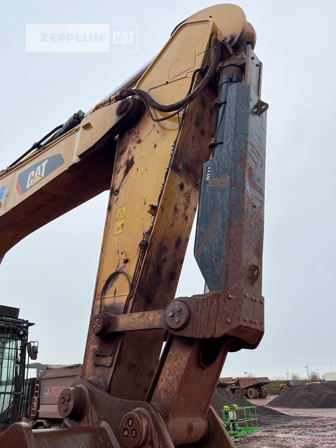 Лизинг на Cat 374FL Cat 374FL: слика 15