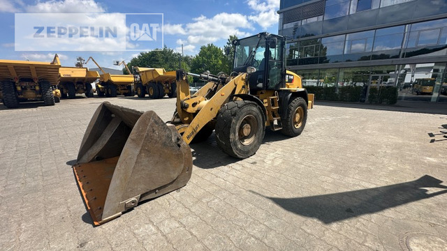 Cat 914M - Натоварувач на тркала: слика 1 Cat 914M - Натоварувач на тркала: слика 1