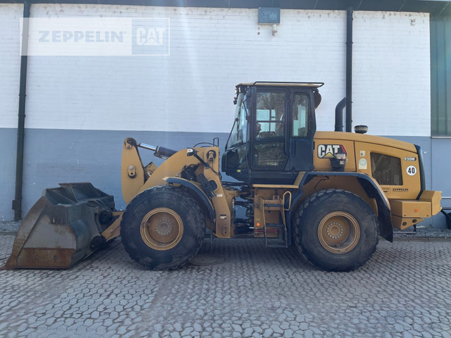 Cat 930M - Натоварувач на тркала: слика 1 Cat 930M - Натоварувач на тркала: слика 1