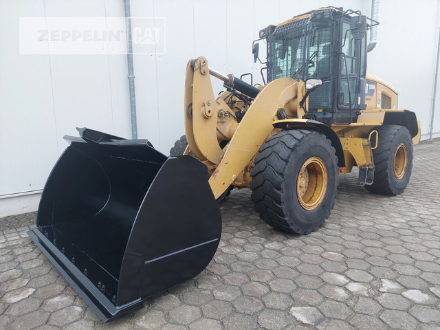 Cat 938M - Натоварувач на тркала: слика 1 Cat 938M - Натоварувач на тркала: слика 1