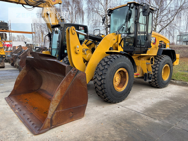 Cat 938M - Натоварувач на тркала: слика 1 Cat 938M - Натоварувач на тркала: слика 1