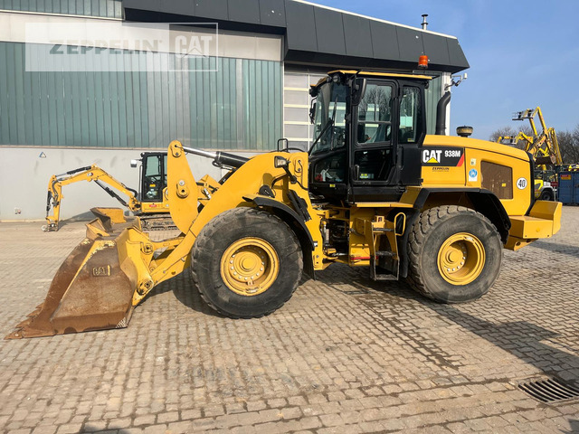 Cat 938M - Натоварувач на тркала: слика 1 Cat 938M - Натоварувач на тркала: слика 1