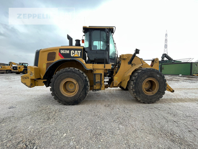 Cat 962M - Натоварувач на тркала: слика 1 Cat 962M - Натоварувач на тркала: слика 1