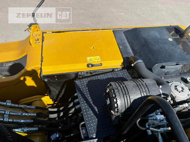 Справувач со отпад/ Индустрија Cat MH3024-06C: слика 25