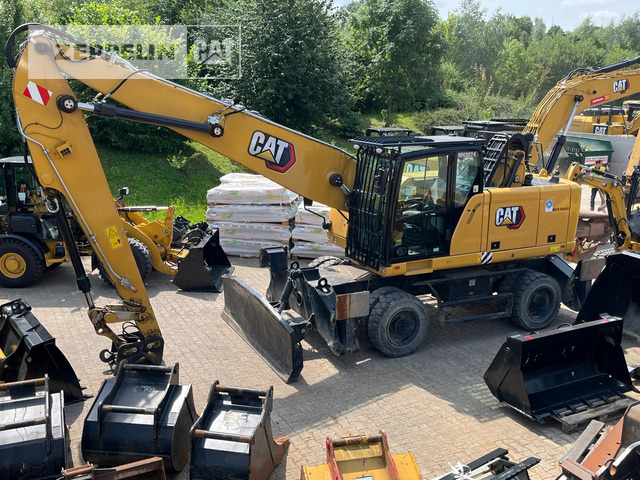 Cat MH3024-06C - Справувач со отпад/ Индустрија: слика 1 Cat MH3024-06C - Справувач со отпад/ Индустрија: слика 1