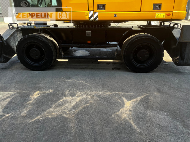 Справувач со отпад/ Индустрија Cat MH3024-06C: слика 9