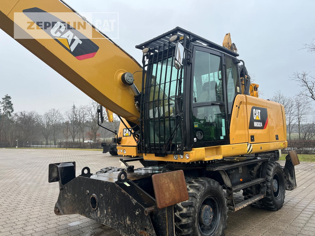 Cat MH3024 - Справувач со отпад/ Индустрија: слика 2 Cat MH3024 - Справувач со отпад/ Индустрија: слика 2