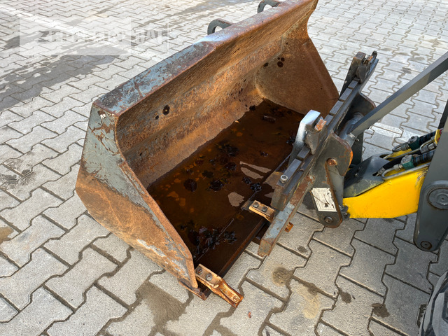 Натоварувач на тркала Kramer 5035: слика 19