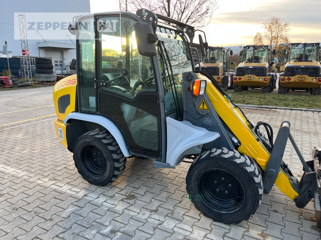 Натоварувач на тркала Kramer 5035: слика 9