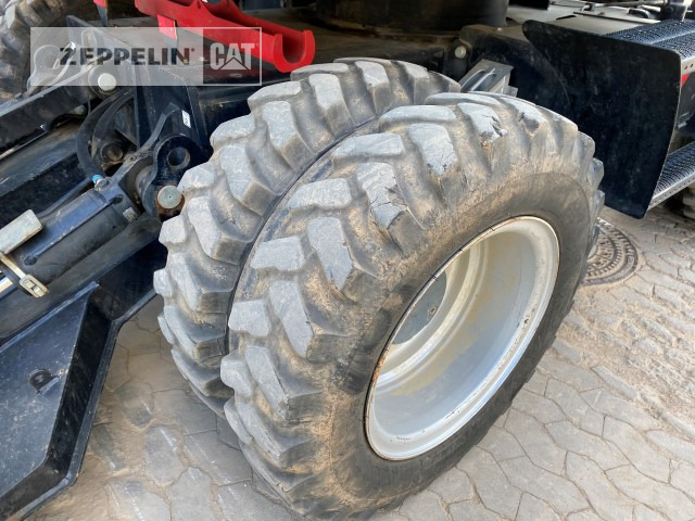 Багер на тркала Zeppelin ZM110: слика 16