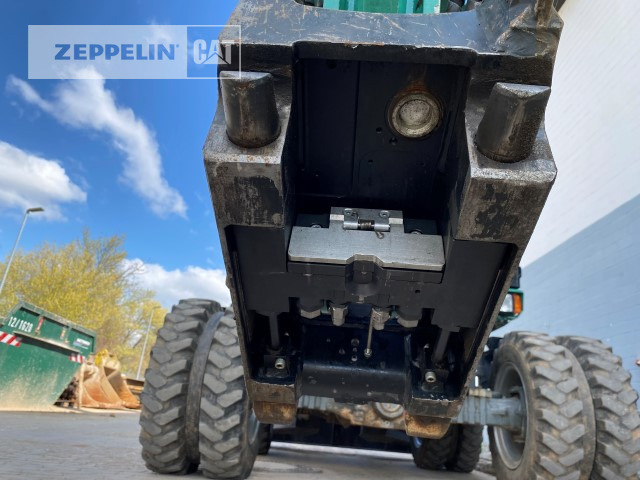 Багер на тркала Zeppelin ZM110: слика 20