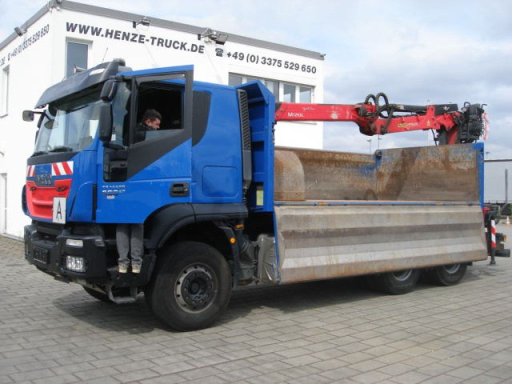 Iveco TRACKER 260T50 6x4 3-Achs Kipper Heckkran Espilo - Камион со кран, Кипер: слика 2 Iveco TRACKER 260T50 6x4 3-Achs Kipper Heckkran Espilo - Камион со кран, Кипер: слика 2