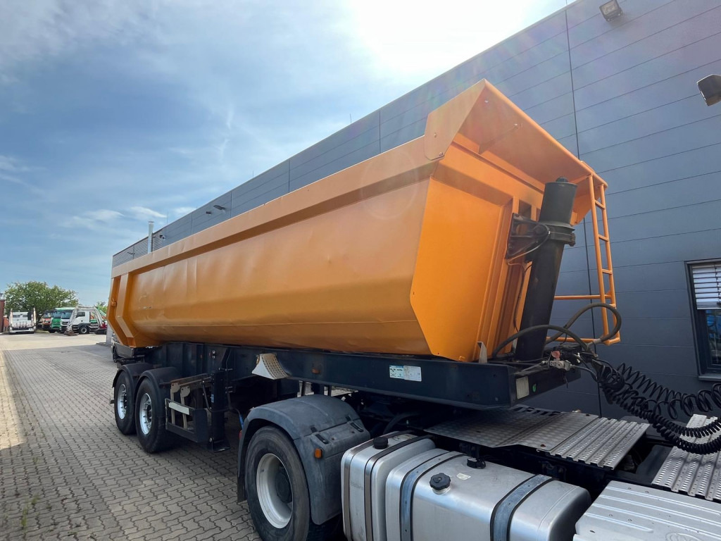 SCHWARZMUELLER K-Serie Kippauflieger K202 Halfep. ca. 24m³ - Кипер полуприколка: слика 2 SCHWARZMUELLER K-Serie Kippauflieger K202 Halfep. ca. 24m³ - Кипер полуприколка: слика 2