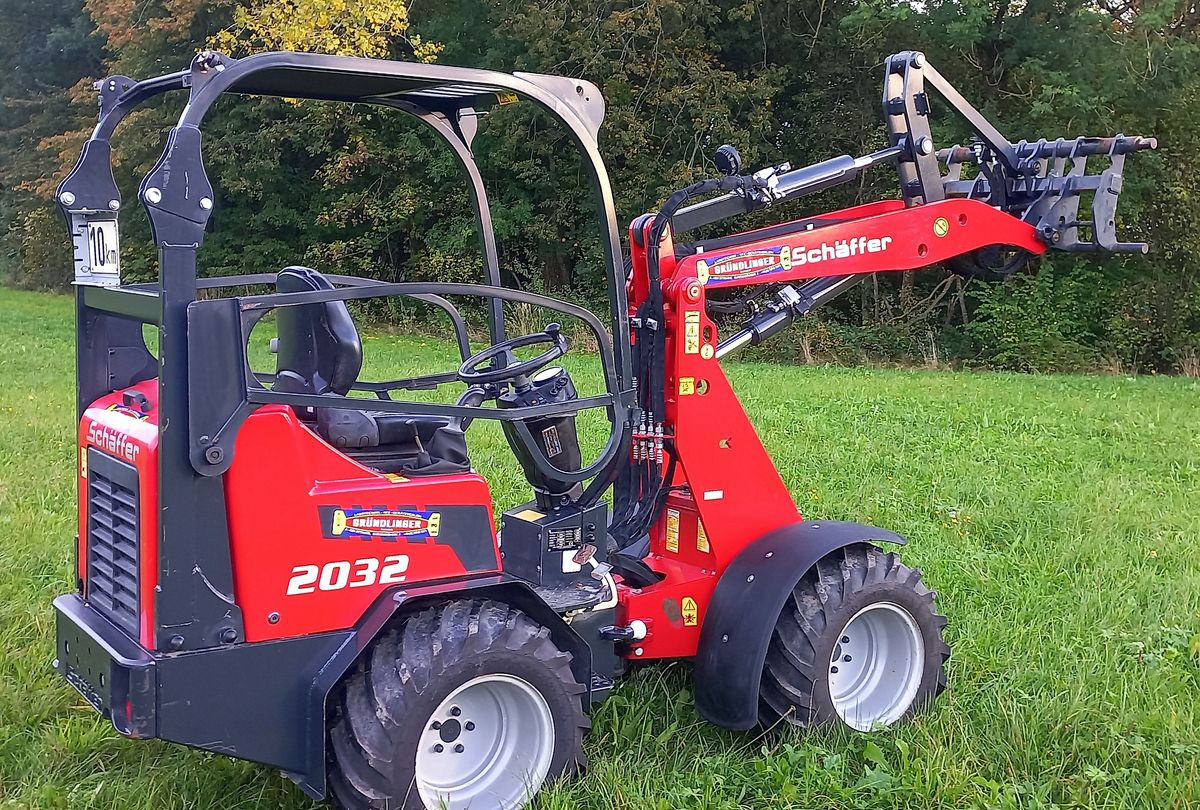 Schäffer Schäffer 2032 - Земјоделски натоварувач: слика 4 Schäffer Schäffer 2032 - Земјоделски натоварувач: слика 4