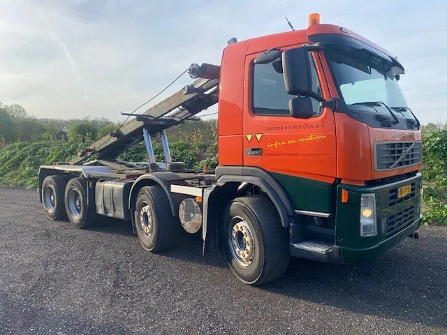 Volvo FM 440 8x4 ,containersysteem, handgeschakeld, luchtvering, naafreductie... - Камион со кабелски систем: слика 4 Volvo FM 440 8x4 ,containersysteem, handgeschakeld, luchtvering, naafreductie... - Камион со кабелски систем: слика 4