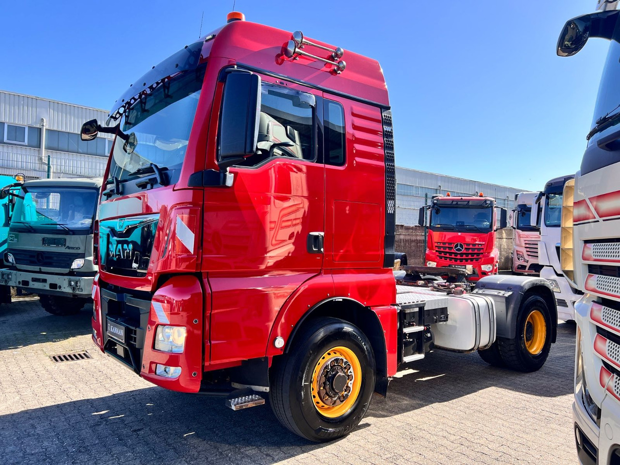 MAN TGX 18.510 XLX 4x4H BLS -Pritarder TOP TÜV NEU - Камион влекач: слика 2 MAN TGX 18.510 XLX 4x4H BLS -Pritarder TOP TÜV NEU - Камион влекач: слика 2