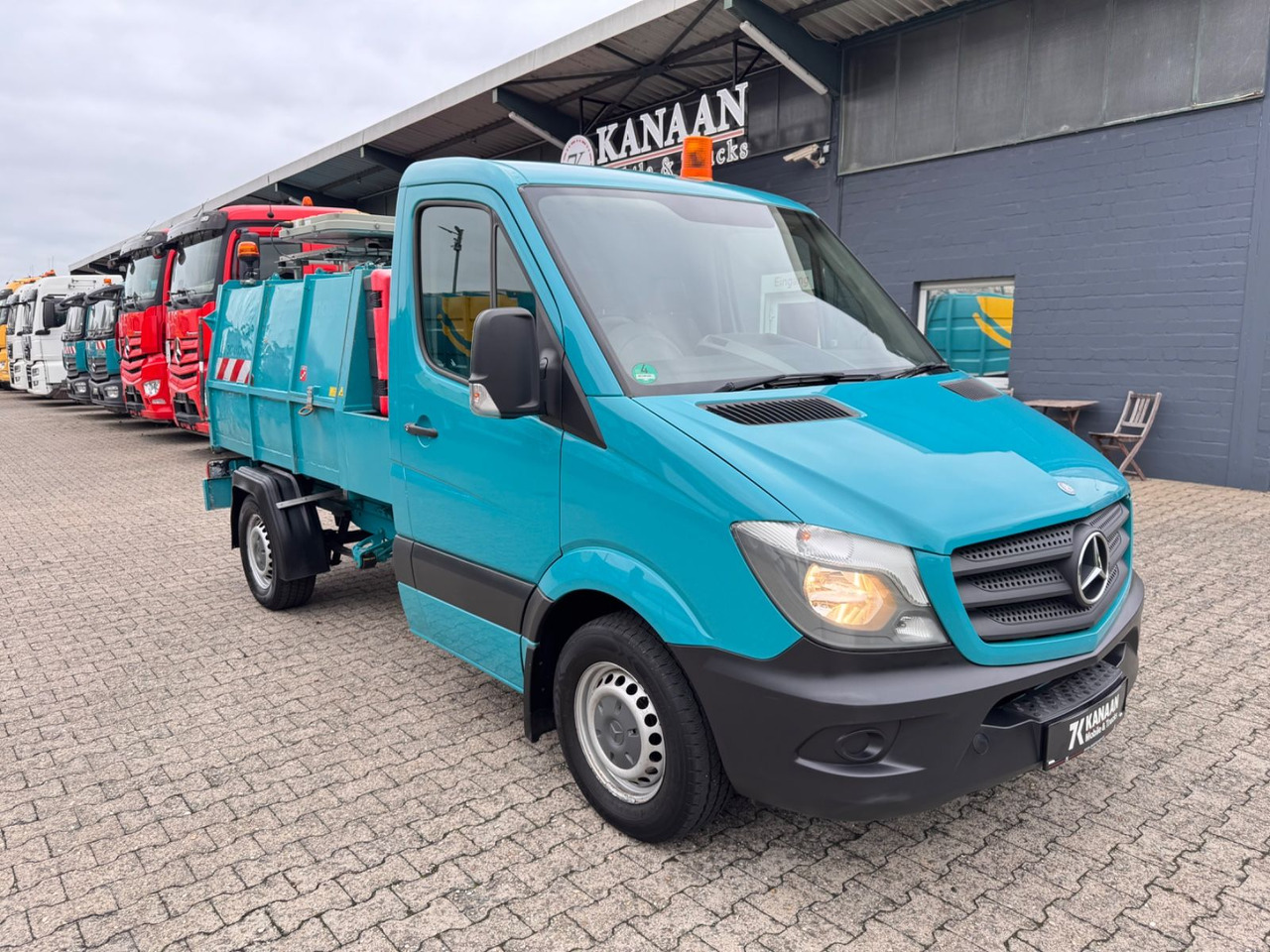 Mercedes-Benz 313 CDI Sprinter II Bertsche Müllwagen Tafel - Комбе: слика 1 Mercedes-Benz 313 CDI Sprinter II Bertsche Müllwagen Tafel - Комбе: слика 1