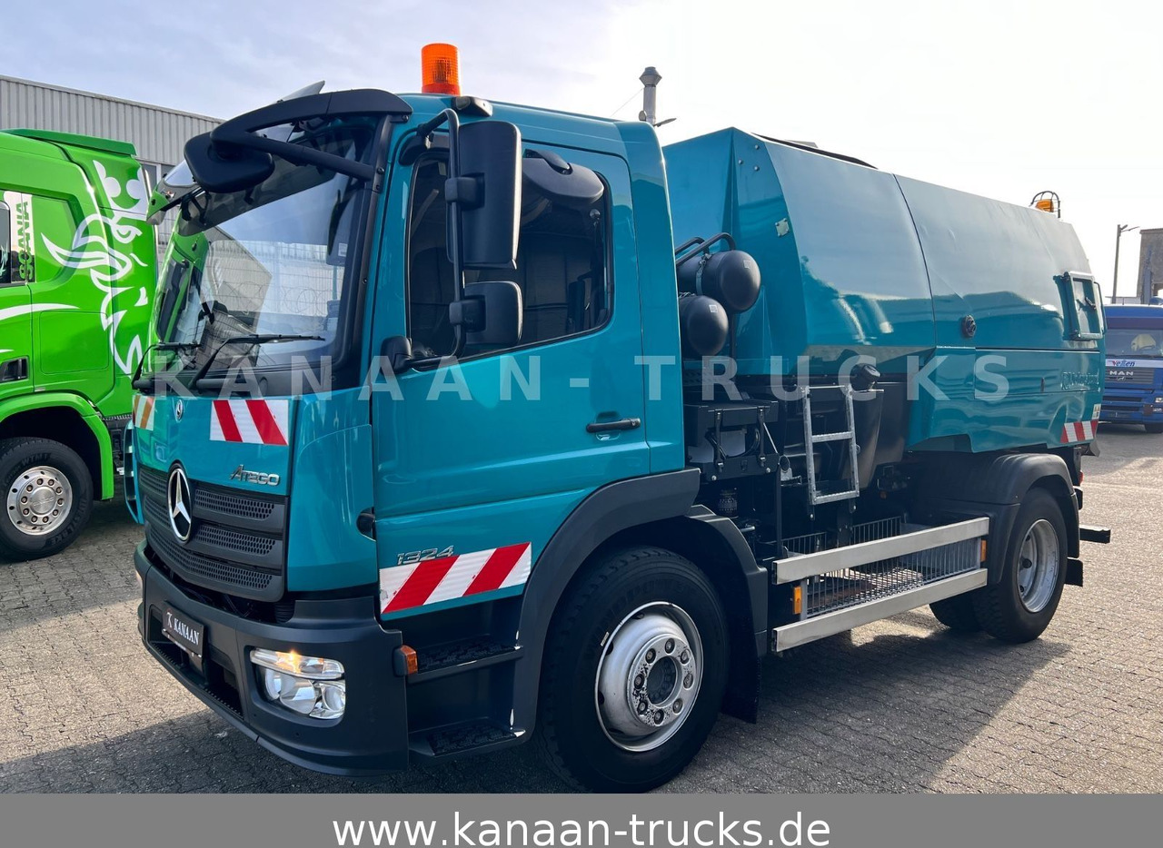 Mercedes-Benz 1324 Atego Johnston VT652 120TKM Euro6b - Возило за метење: слика 2 Mercedes-Benz 1324 Atego Johnston VT652 120TKM Euro6b - Возило за метење: слика 2