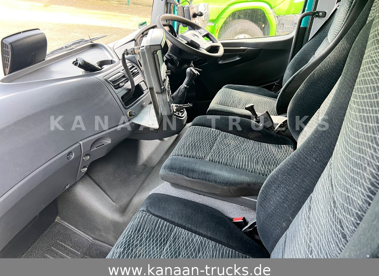 Возило за метење Mercedes-Benz 1324 Atego Johnston  VT652   120TKM  Euro6b: слика 13