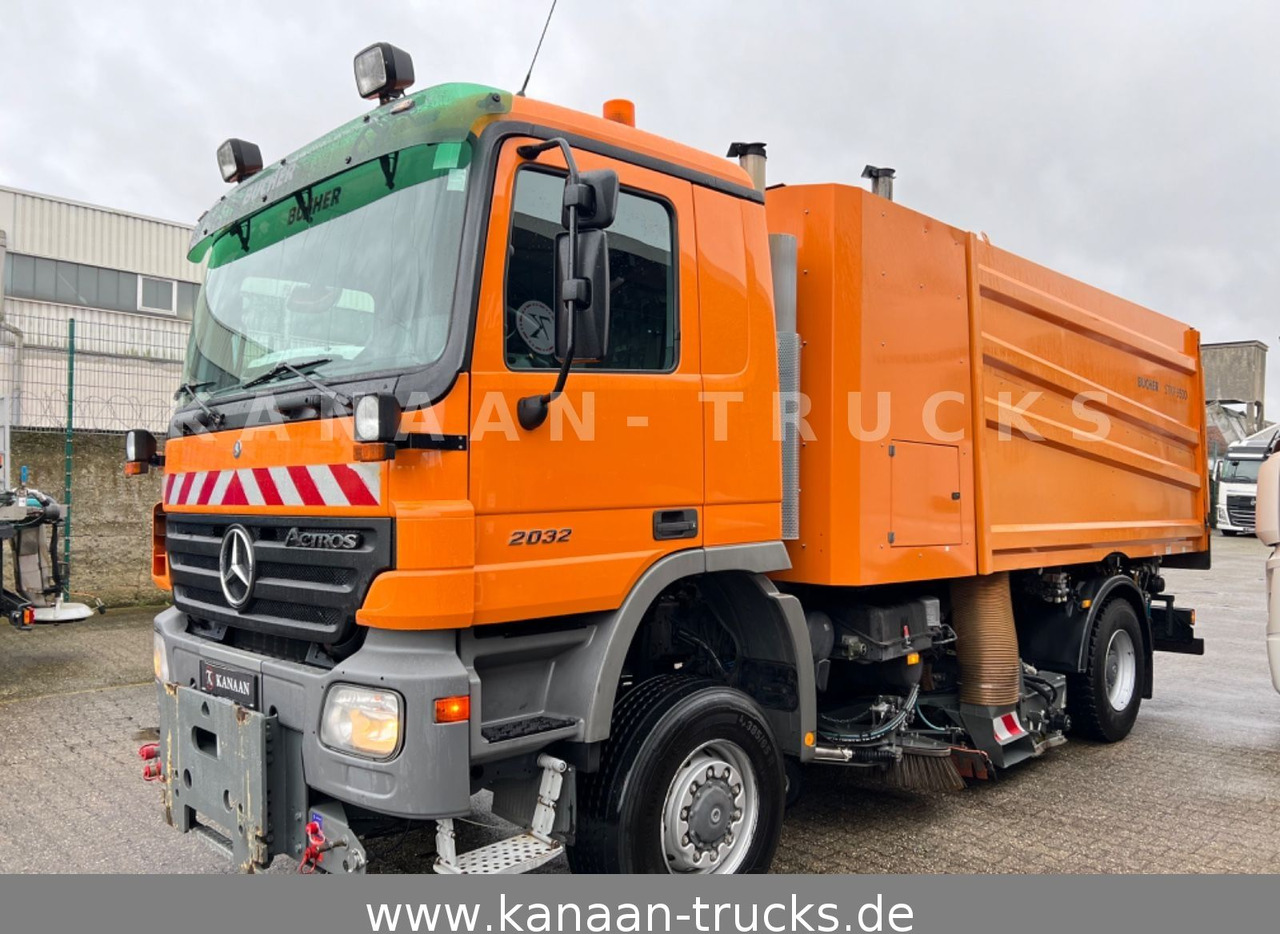 Mercedes-Benz 2032 Actros 4x4 Bucher STKF 9500 AIRPORT KLIMA - Возило за метење: слика 3 Mercedes-Benz 2032 Actros 4x4 Bucher STKF 9500 AIRPORT KLIMA - Возило за метење: слика 3