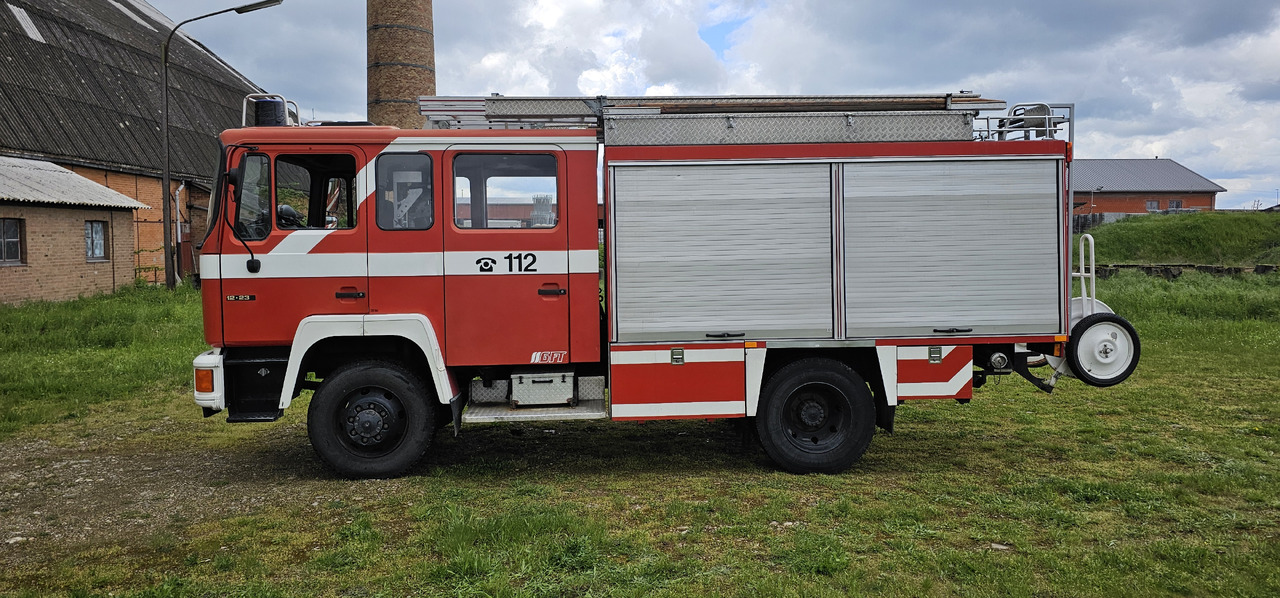 MAN 12.232 Feuerwehr Firetruck Autobomba - Противпожарен камион: слика 4 MAN 12.232 Feuerwehr Firetruck Autobomba - Противпожарен камион: слика 4