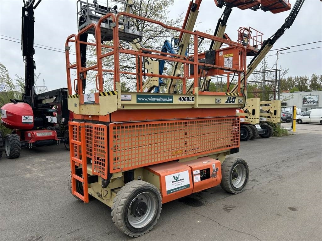 JLG 4069 LE (3614) - Кревач ножица: слика 1 JLG 4069 LE (3614) - Кревач ножица: слика 1