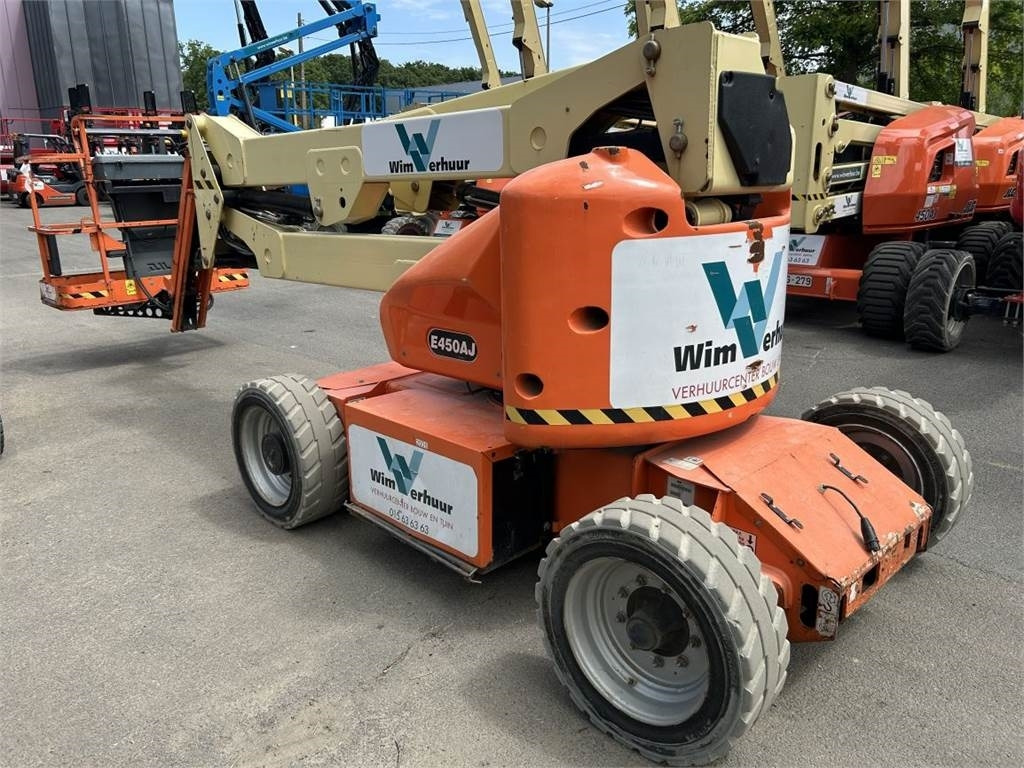 JLG E450AJ (2005) - Дигачка зглобна платформа: слика 3 JLG E450AJ (2005) - Дигачка зглобна платформа: слика 3