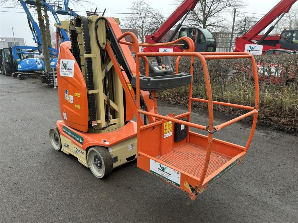 JLG Toucan 10E (7356) - Вертикален јарболски подигнувач: слика 3 JLG Toucan 10E (7356) - Вертикален јарболски подигнувач: слика 3