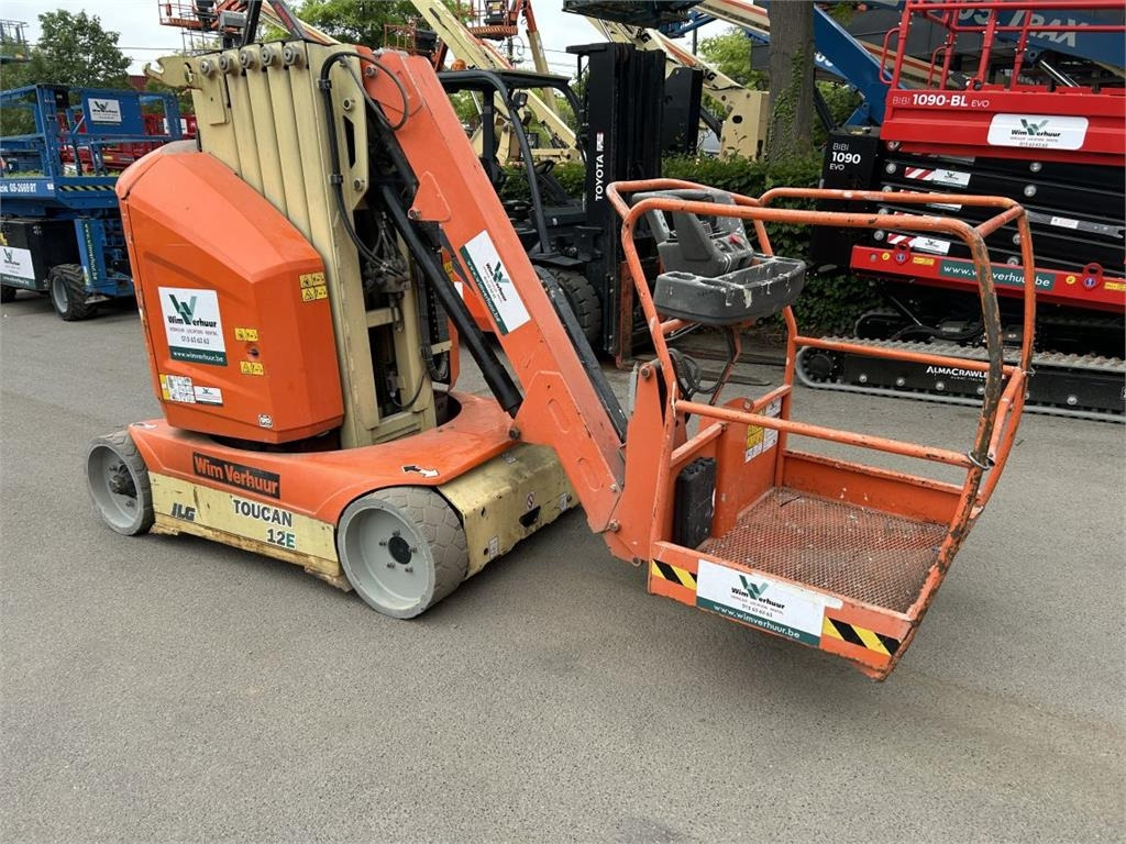 JLG Toucan 12E (1933) - Вертикален јарболски подигнувач: слика 1 JLG Toucan 12E (1933) - Вертикален јарболски подигнувач: слика 1