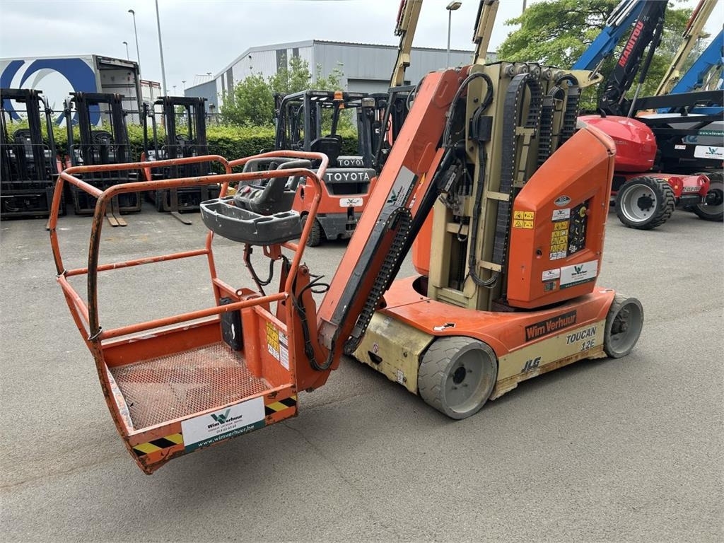 JLG Toucan 12E (1933) - Вертикален јарболски подигнувач: слика 3 JLG Toucan 12E (1933) - Вертикален јарболски подигнувач: слика 3