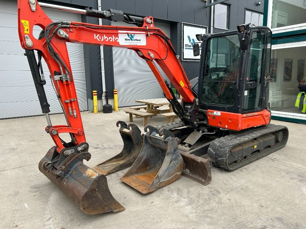 Kubota U 50 - Мини багер: слика 2 Kubota U 50 - Мини багер: слика 2