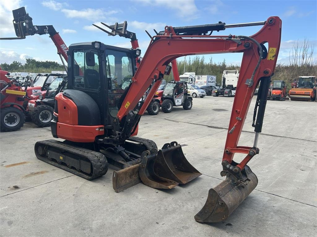 Kubota U36-4 (7398) - Мини багер: слика 3 Kubota U36-4 (7398) - Мини багер: слика 3