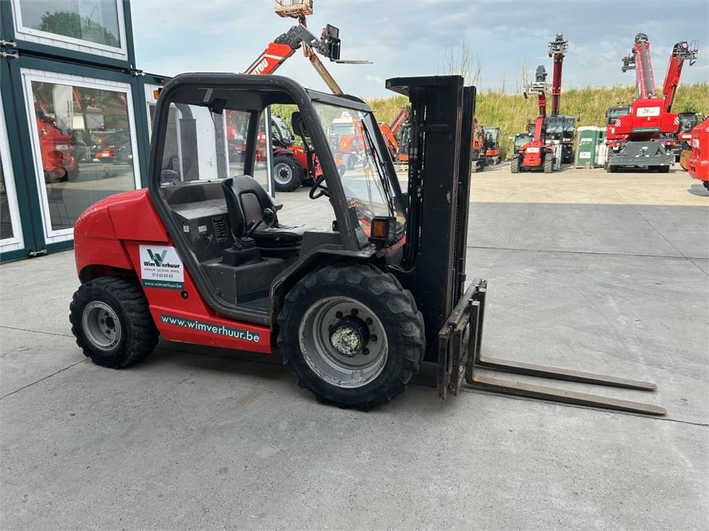 Manitou MH25-4  - Вилушкар за груб терен: слика 2 Manitou MH25-4  - Вилушкар за груб терен: слика 2