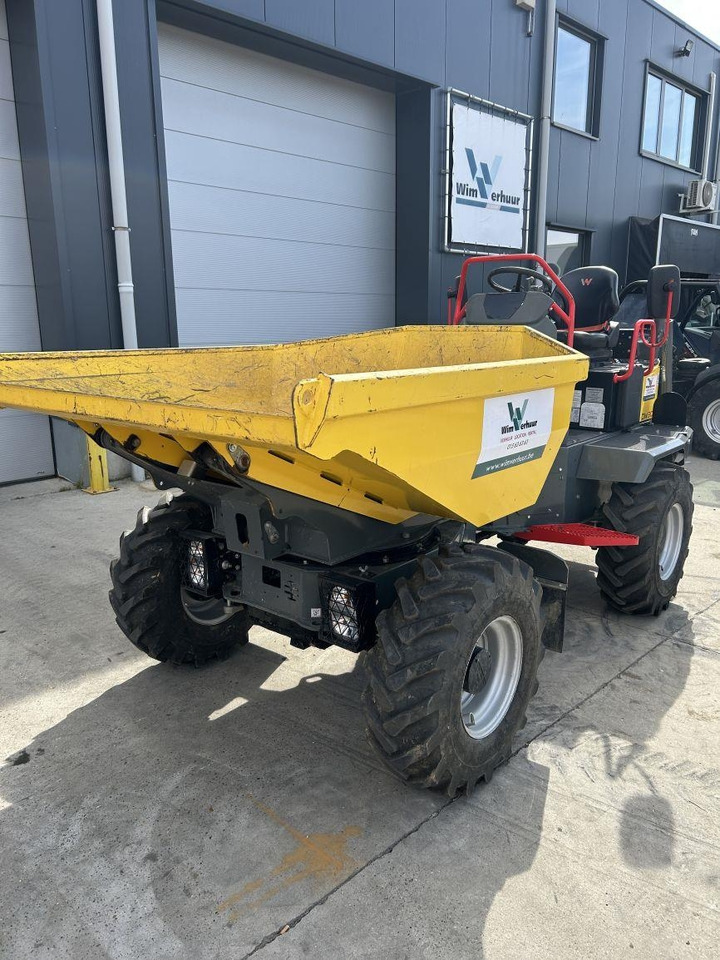 Wacker Neuson DW30 (9584)  - Мини истоварувач: слика 3 Wacker Neuson DW30 (9584)  - Мини истоварувач: слика 3
