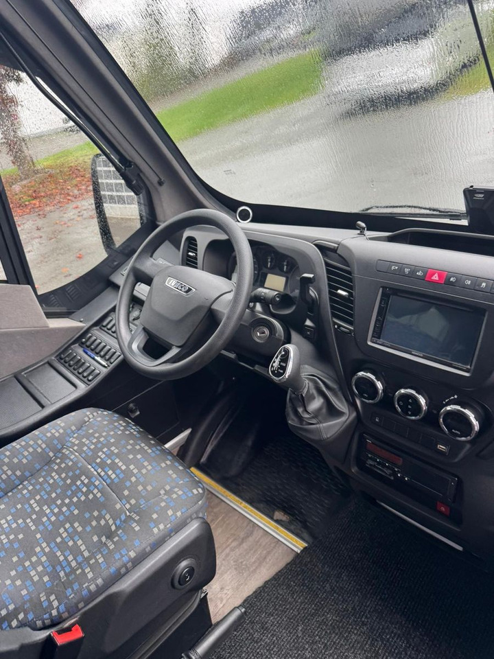 Iveco Atomic AN21 (wenig Km*7.2t) Rosero/ Rapido - Минибус, Патничко комбе: слика 4 Iveco Atomic AN21 (wenig Km*7.2t) Rosero/ Rapido - Минибус, Патничко комбе: слика 4