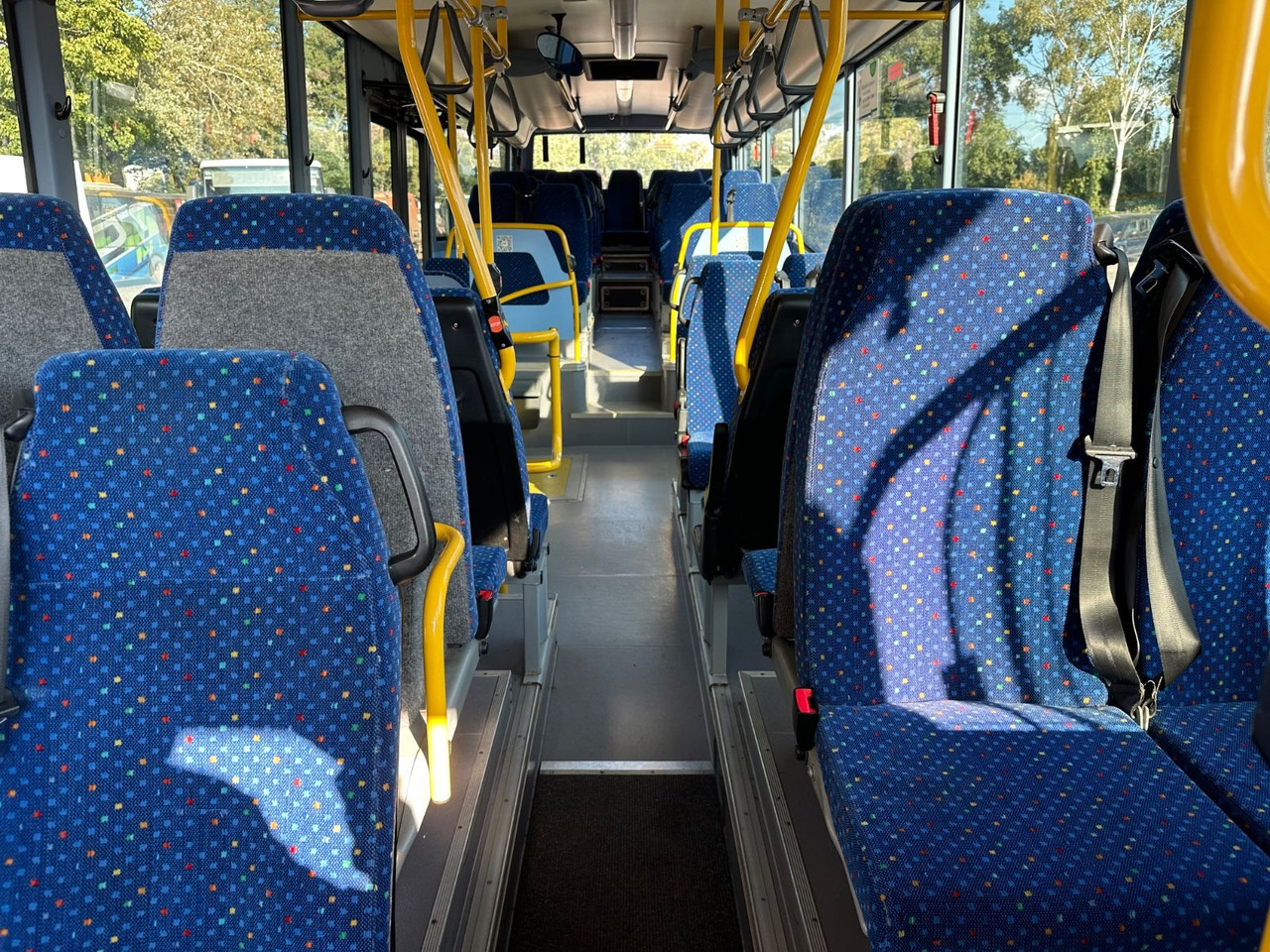 Iveco Irisbus Crossway LE SFR 162 *AC*100 km/h*Schalt - Градски автобус: слика 5 Iveco Irisbus Crossway LE SFR 162 *AC*100 km/h*Schalt - Градски автобус: слика 5