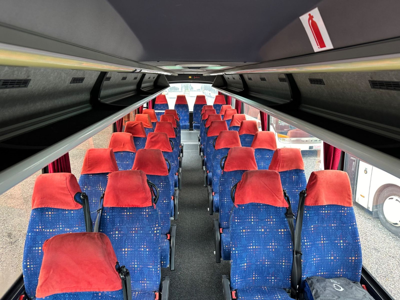 Iveco Kapena Tema 100 (32*Sitze*DE*TOP*Schalt) O510 Iveco Kapena Tema 100 , O 510, 818, Rapido - Минибус, Патничко комбе: слика 5 Iveco Kapena Tema 100 (32*Sitze*DE*TOP*Schalt) O510 Iveco Kapena Tema 100 , O 510, 818, Rapido - Минибус, Патничко комбе: слика 5